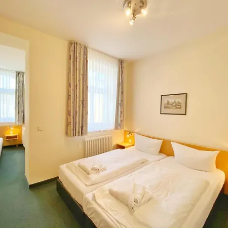 - Anna Anna App 31 *